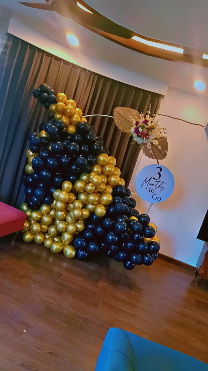 Romantic Anniversary Romantic Red Balloon Arch (Design #18) - Love & Romantic in Gurugram
