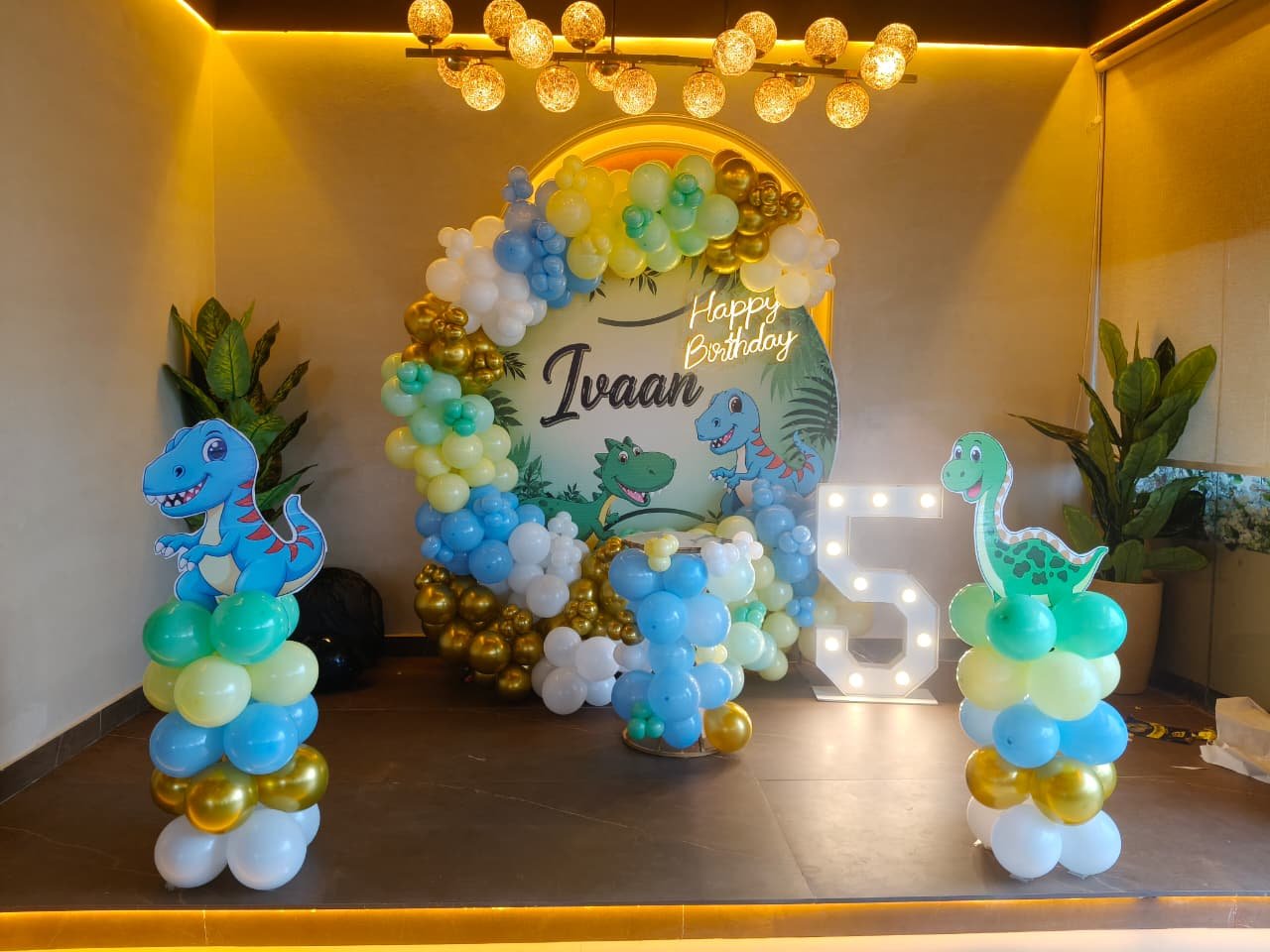 Kids Fun Birthday Princess Castle Balloon Arch (Design #70) - Birthday Decorations in Gurugram