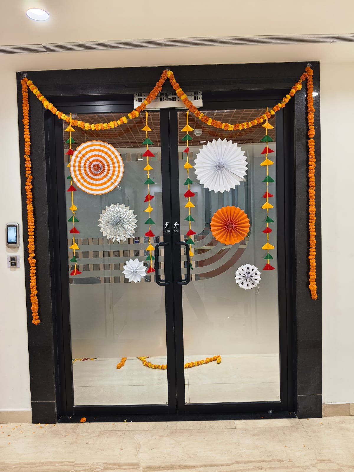 Corporate Milestone & Office Metallic Chrome Pillar Columns (Design #34) - Corporate & Business in Gurugram